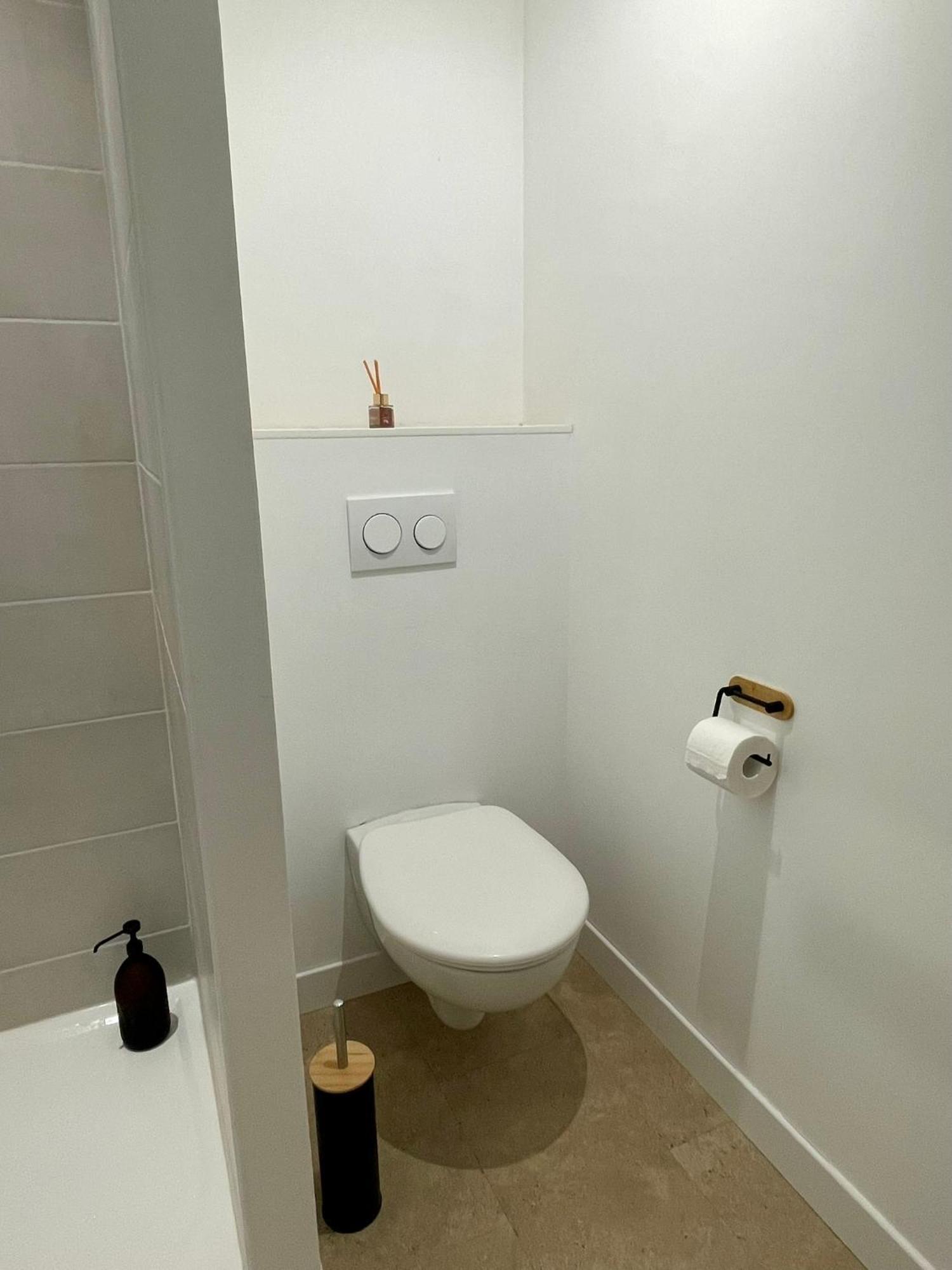 Appartement A La Campagne LʼIsle-sur-la-Sorgue Eksteriør billede